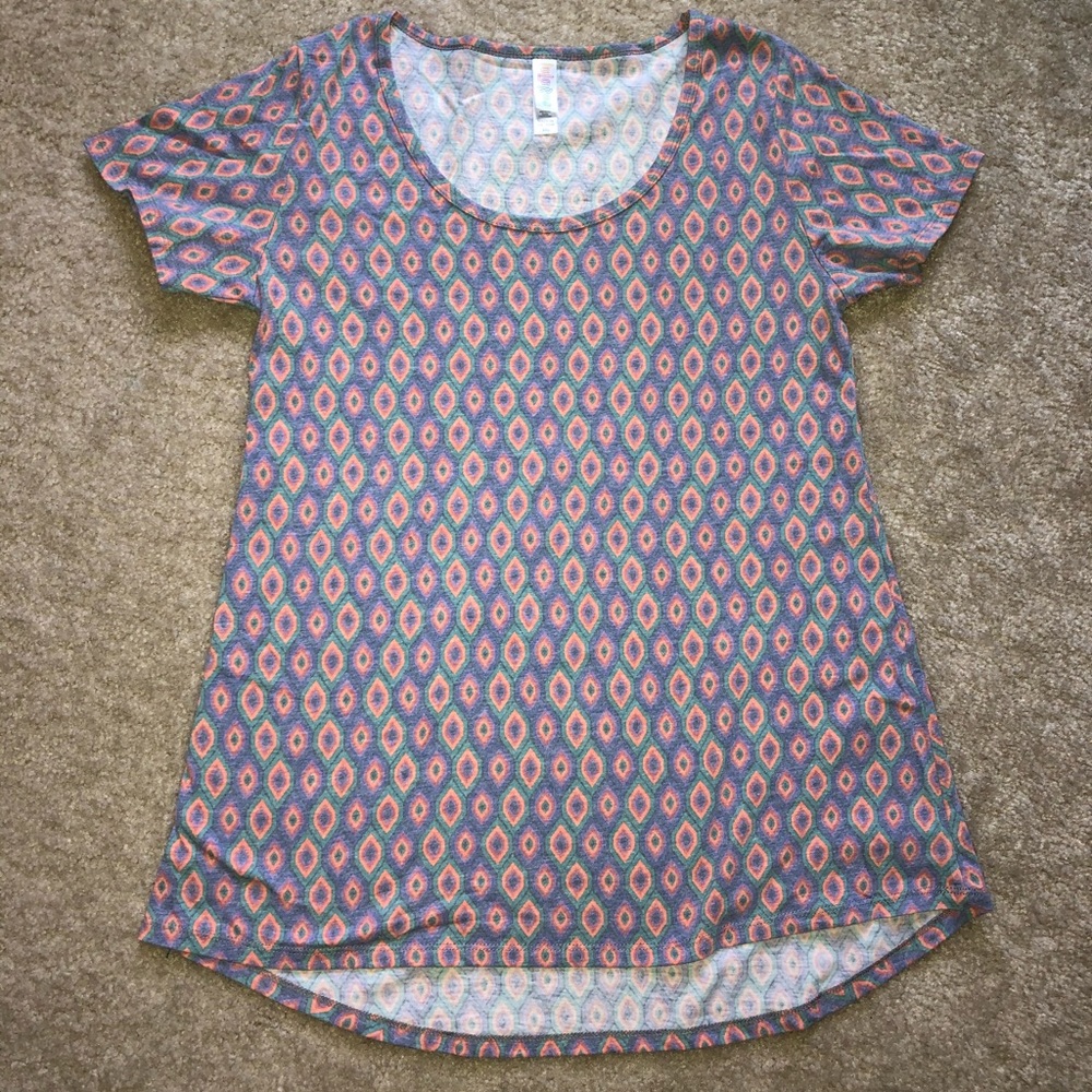 LuLaRoe Classic tee